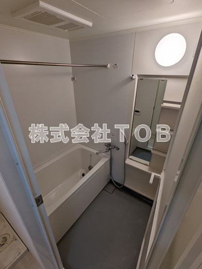 【浴室】 | メルヴェーユ調布 | ※別号室参考写真