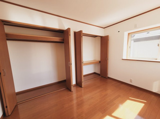 【収納】 | 千葉市稲毛区稲毛町　中古一戸建て　JR総武線『稲毛駅』 | 各部屋の収納+階段下、玄関ホールにも収納があります