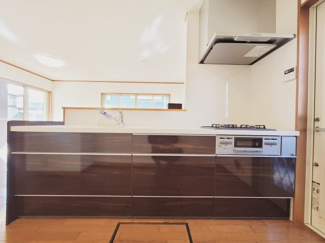 【キッチン】 | 千葉市稲毛区稲毛町　中古一戸建て　JR総武線『稲毛駅』 | 新品に交換されたシステムキッチンです