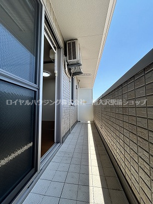 ☆明るく広いバルコニー☆※参考画像