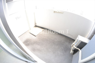 【バルコニー】 | セレニテ北久宝寺 | 外からの目が気にならないバルコニーで洗濯物が干せます