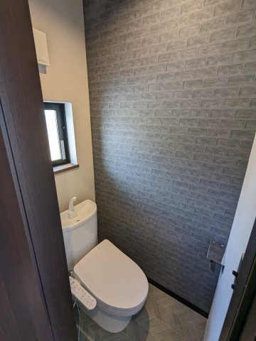 グランスリーのトイレ|ゆったりとした空間のトイレです