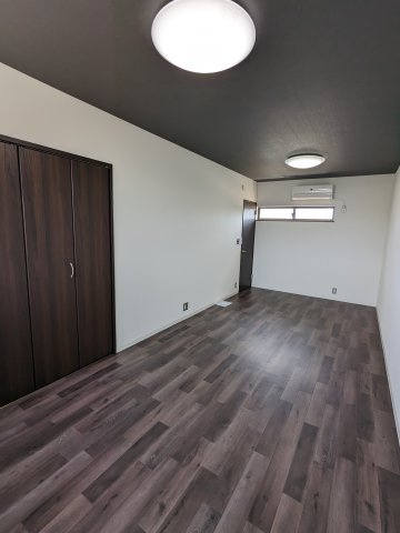 グランスリーの居間・リビング