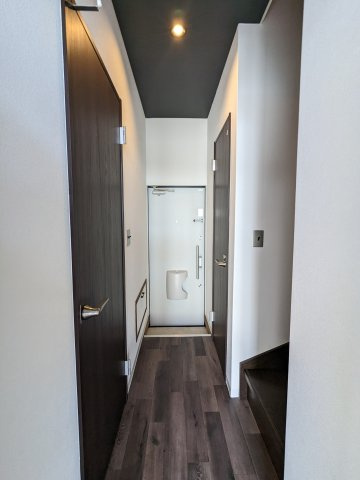 グランスリーの玄関