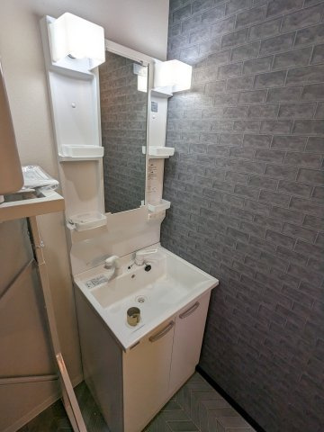 グランスリーの洗面所