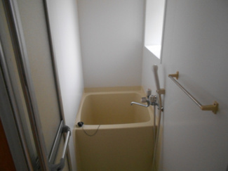 【浴室】 | コンパクトで使いやすいお風呂です