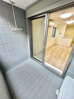 【バルコニー】 | グランディール大谷口 | ★広いバルコニー★