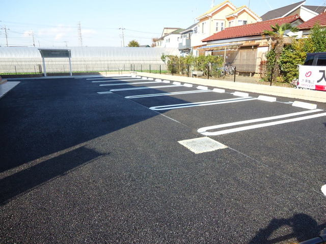 エスペランサ・プラザの駐車場