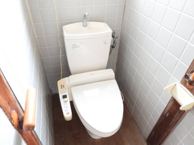 【トイレ】 | 洲本市津田一戸建 | トイレの写真です。（令和６年６月撮影）