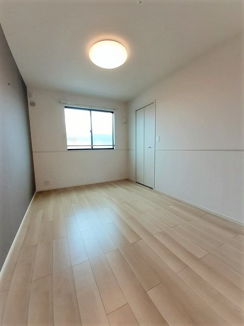 クレメントの寝室|洋室