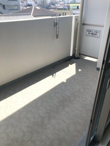 クレド桜橋のバルコニー