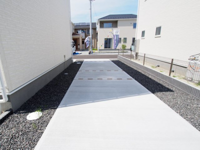 【駐車場】 | Livele Garden.S　原町区南町　7号棟