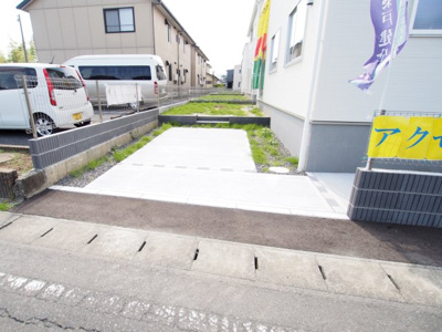 【駐車場】 | Livele Garden.S　原町区南町　9号棟