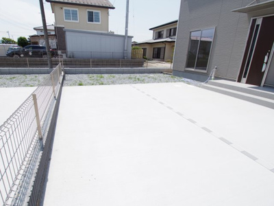 【駐車場】 | Livele Garden.S　原町区三島町　6号棟