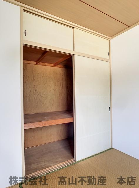 丸昭第２ビルの収納