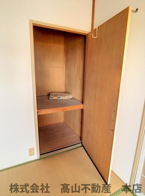 丸昭第２ビルの収納