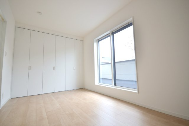 クロワールタウン深井清水　新築戸建の洋室|モデルハウス