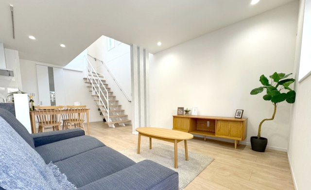 クロワールタウン深井清水　新築戸建の居間・リビング|モデルハウス　リビング