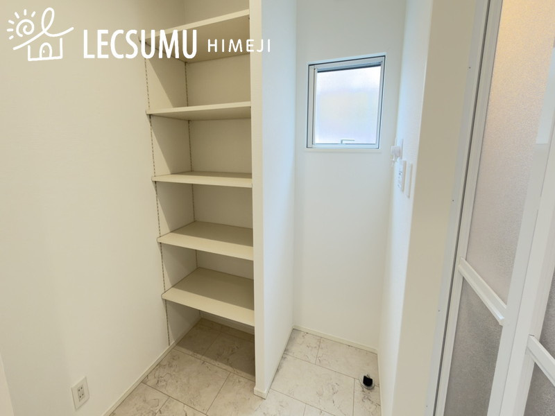 姫路市上大野4丁目/2区画の収納