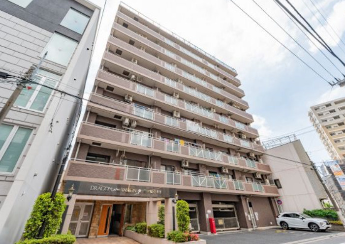 ドラゴンマンション三ノ輪壱番館の外観