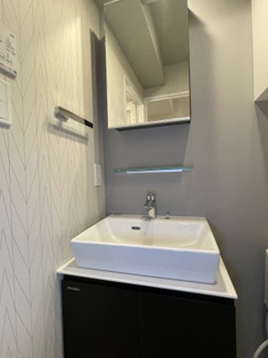 【独立洗面台】 | R.hours mejiro ave.（アワーズ メジロ アベニュー）