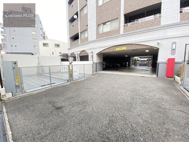 セレッソコート城東アクアヴェールの駐車場