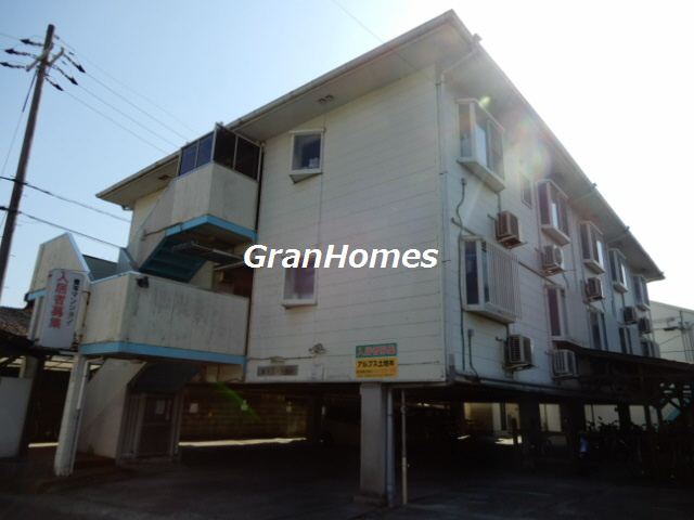 書写マンションＢ棟の外観