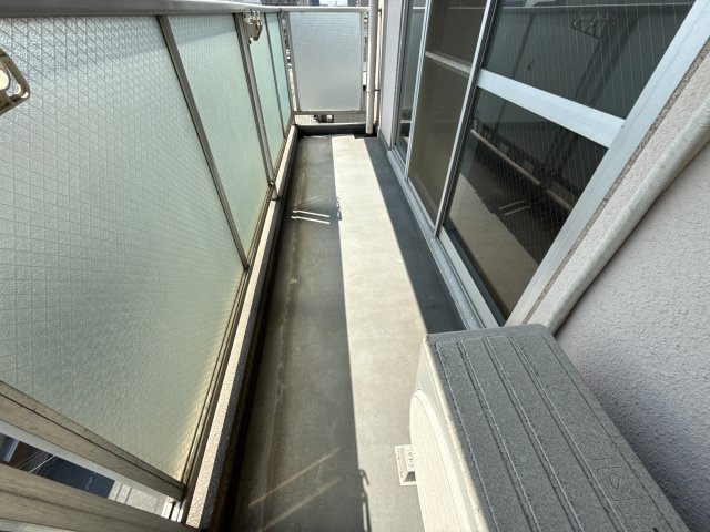 ファーストイン夢前川駅前のバルコニー