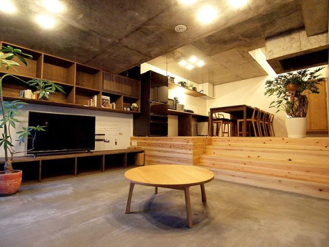 （シェアハウス）六重奏のロビー