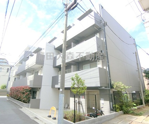 パティーナ蒲田の外観|2020年10月築　RC鉄筋コンクリート造地上4階建て1K～2K総戸数31戸　住宅街の落ち着いた住環境がポイント！東京都大田区西蒲田6丁目　JR京浜東北線蒲田駅徒歩8分、東急池上線蓮沼駅徒歩6分