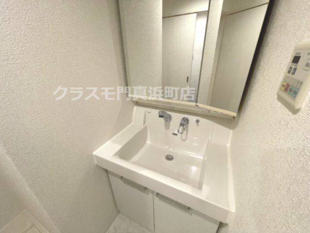 ビエラ江戸堀の洗面所|(参考)同マンション他部屋の写真