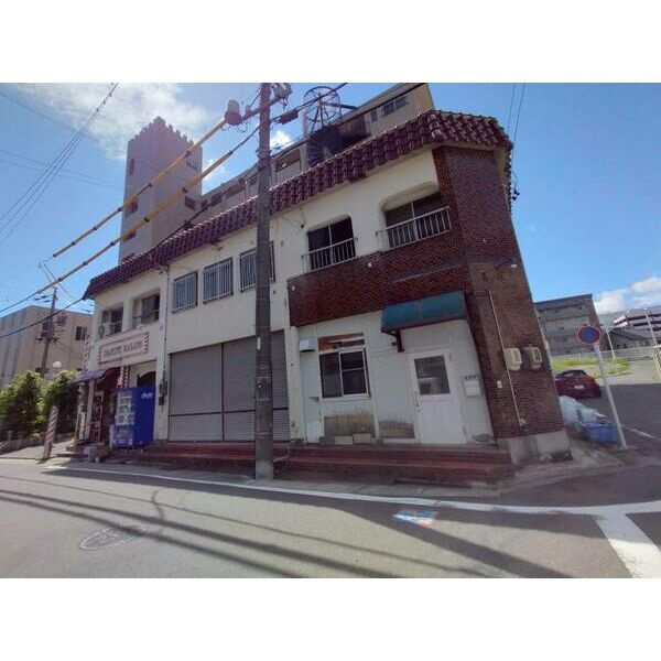 新瑞橋住居付店舗の外観