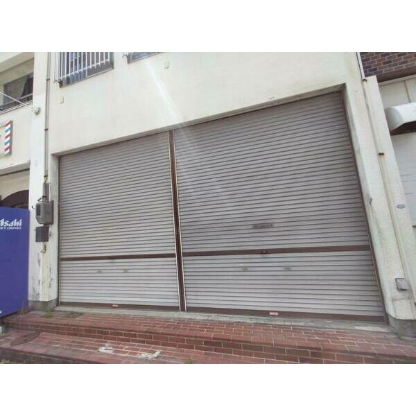 新瑞橋住居付店舗の外観