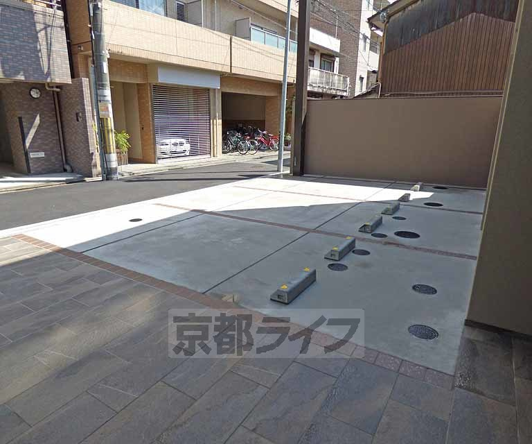 Ｖｉｎｅ　Ｏａｋ　Ｇｅｎｅｒａｌのその他|敷地内駐車場です