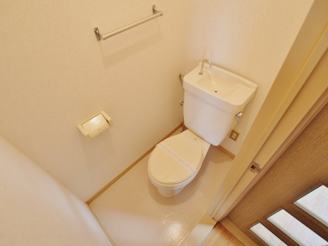 アーバンうえの第一ビルのトイレ