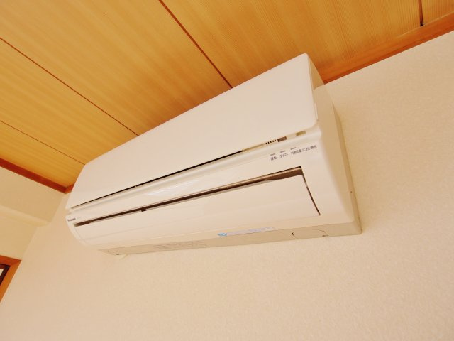 アーバンうえの第一ビルの玄関