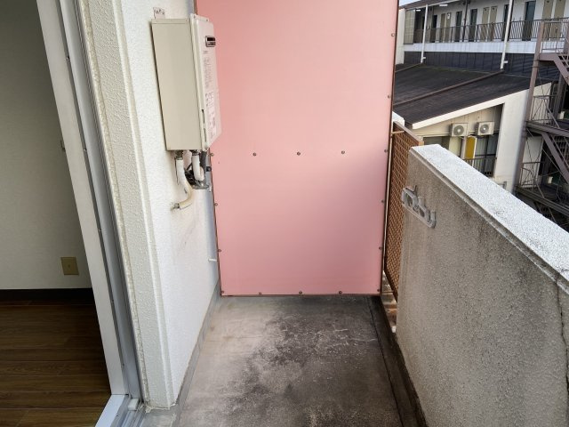メゾン市川壱番館のバルコニー