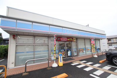 ローソン 所沢けやき台一丁目店まで180ｍ