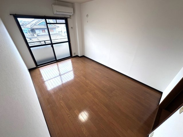 【洋室】 | ルレクチェ