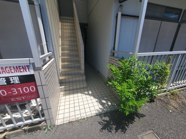 コーポ加倉のエントランス