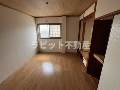 【洋室】 | 上川東二丁目住居付貸店舗 | 2F住居の洋室です