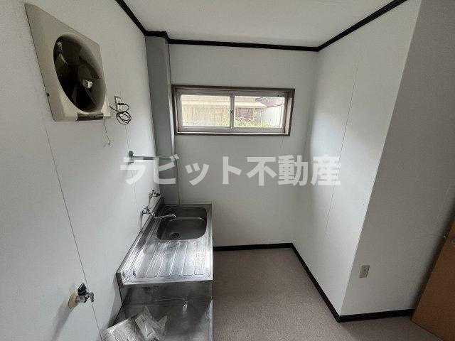【キッチン】 | 上川東二丁目住居付貸店舗 | 1F店舗の流し台です