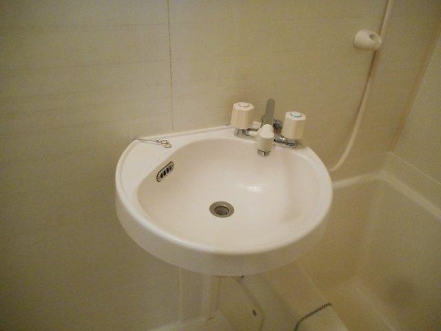 セナリオフラット新小岩の洗面所