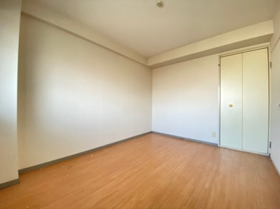 【寝室】 | サンコート垂水