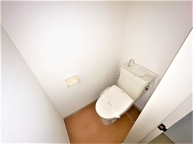 メゾン下倉田のトイレ