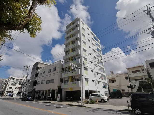 エミネンス西町の外観