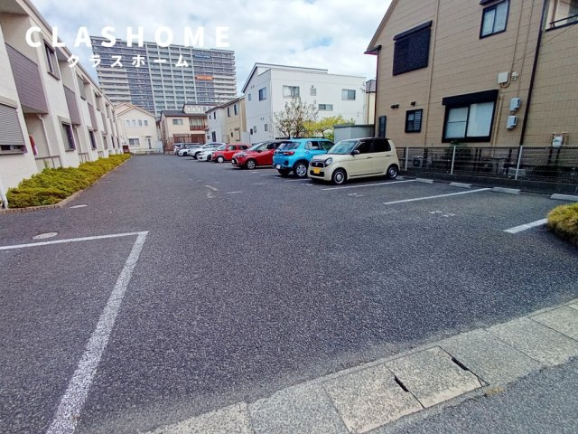 エクセル桜　　刈谷市近郊の賃貸はクラスホーム刈谷店の駐車場