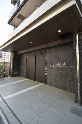 エスリード大阪CENTRAL AVENUEのエントランス
