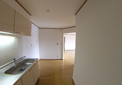 アプリコットハウスの設備|おしゃれな居間です