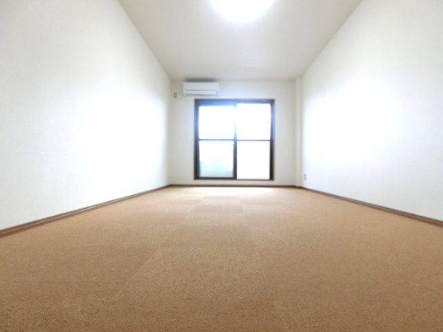 ヴィラR・Yの寝室